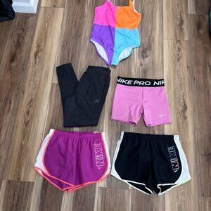 GIRL'S ADIDAS,NIKE AND OTHER BRAND BUNDLE SIZE LARGE